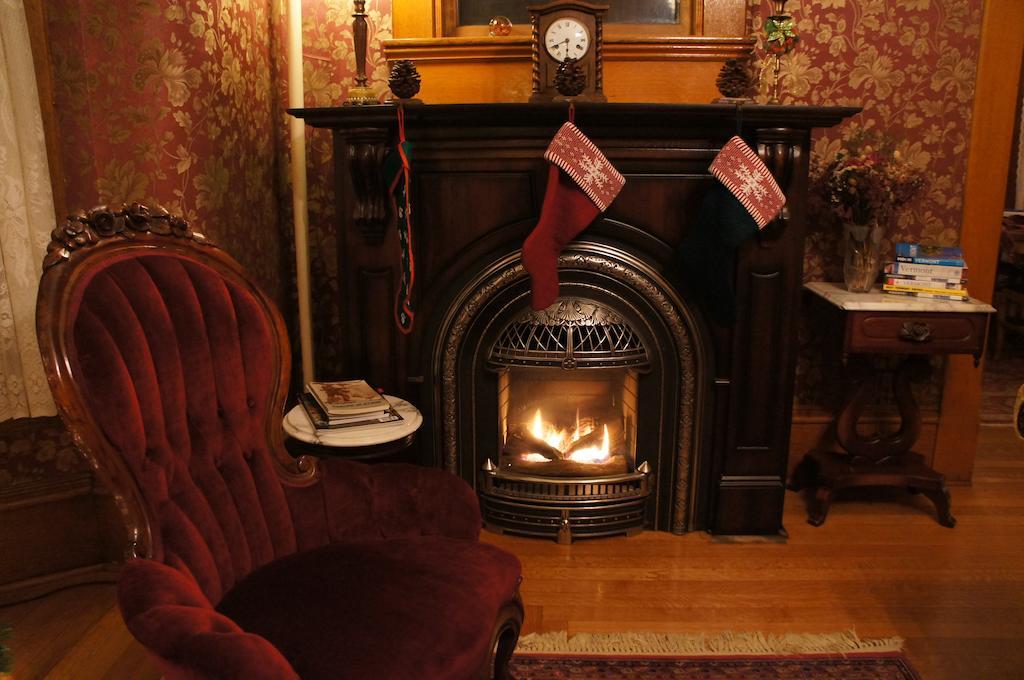 Maplecroft Bed & Breakfast Барр Екстер'єр фото